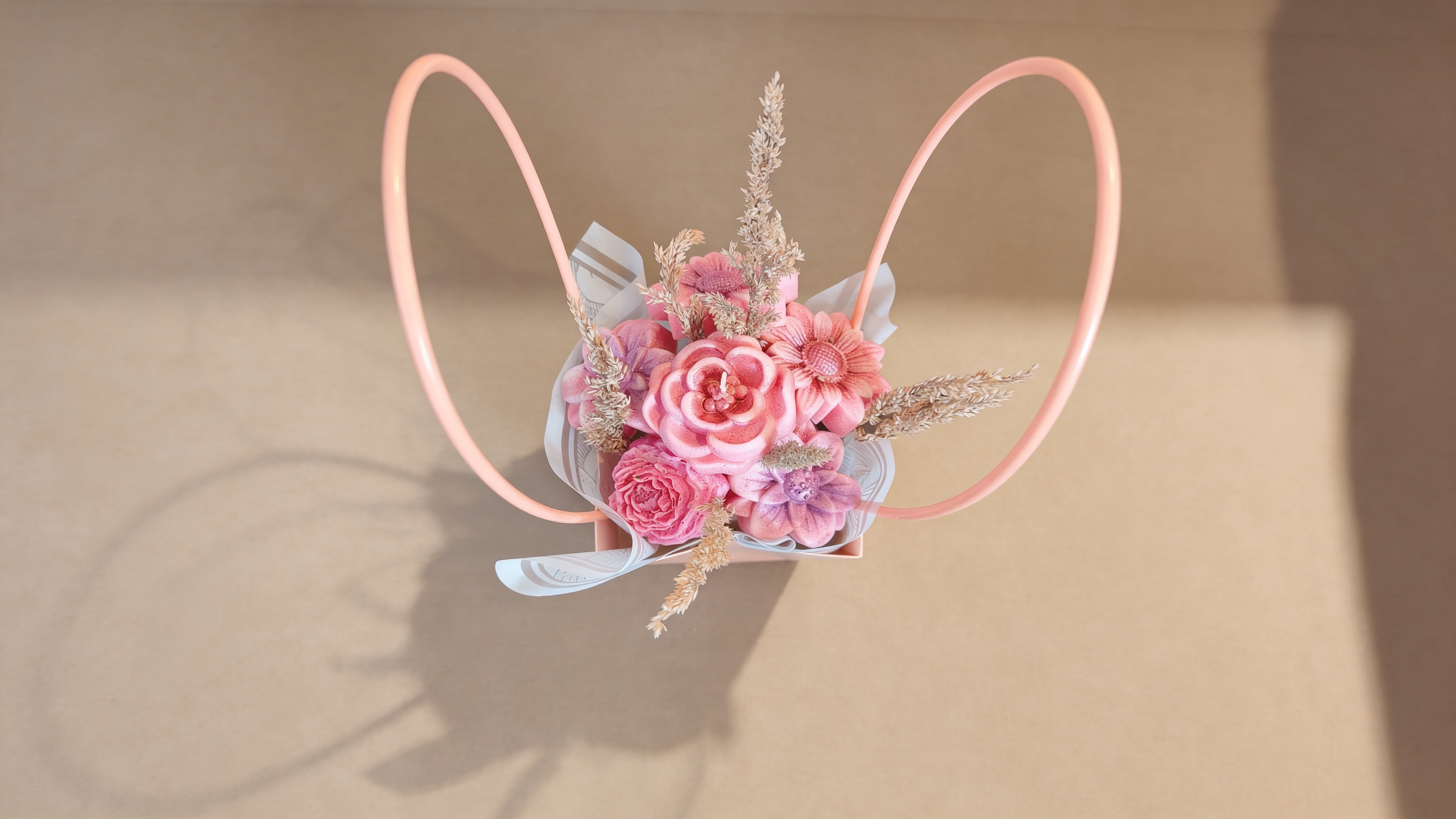 Vista cenital ramo botánico artesanal parafina — regalos artesanales Quito Ecuador